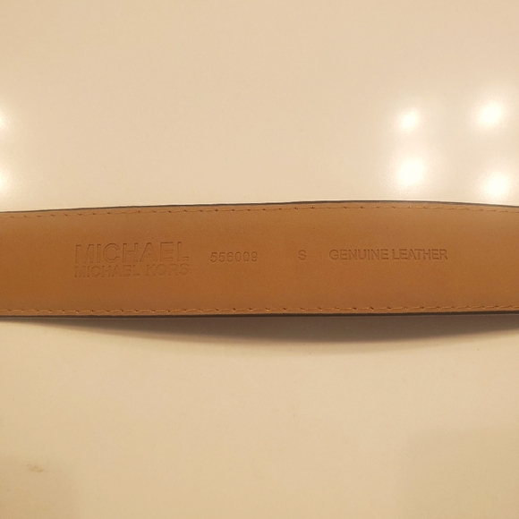 Michael Kors belt - Picture 3 of 3